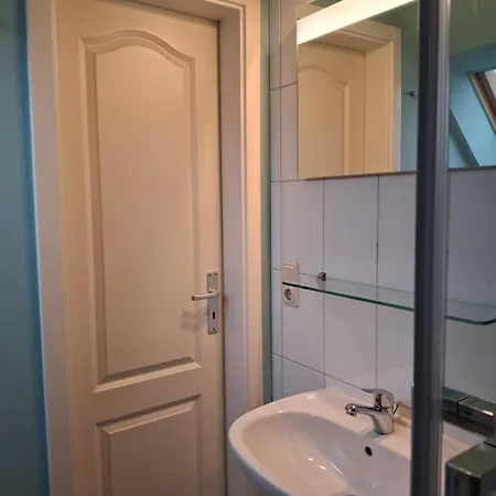 Fischerhaus 304 *